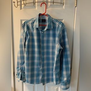UNTUCKit classic plaid